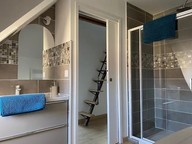 A Chez Pauline 아파트 물레이디어